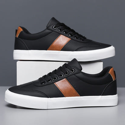 VICCI LEATHER TRAINERS